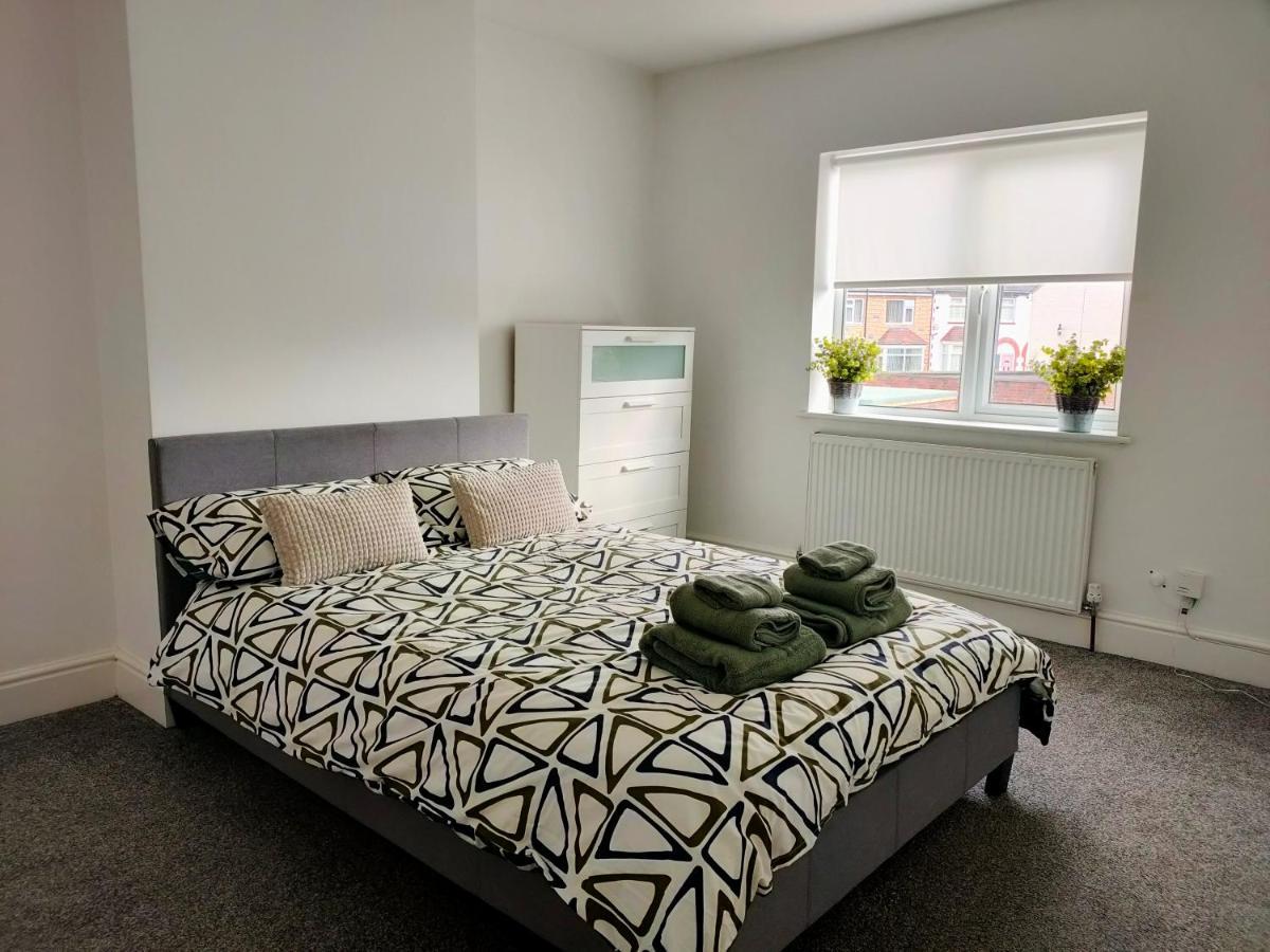 Wentworth Road Accomodation Doncaster Exterior foto